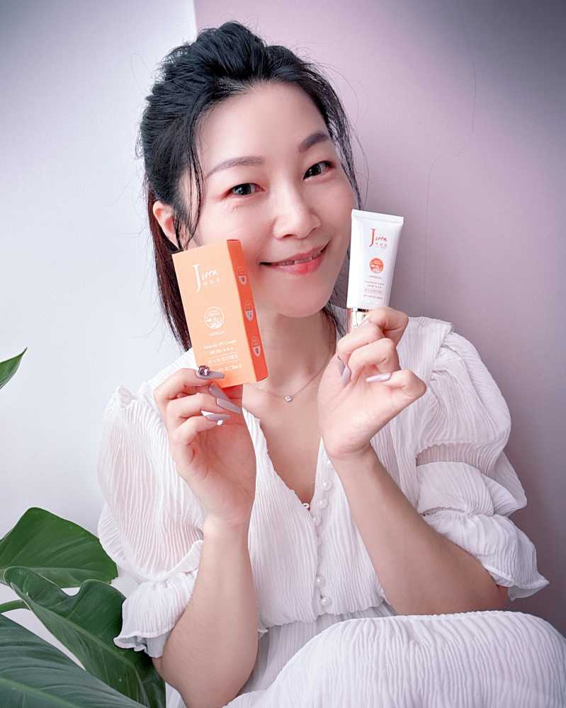 恭喜 Jvita 潔薇塔營養保健 的「鎂光物理防曬乳」 成為 #貢寮海洋音樂祭 官方指定防曬乳！