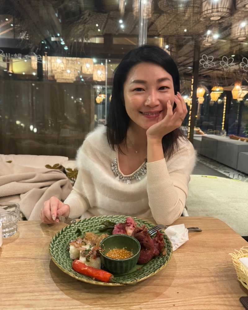 八里左岸有好多漂亮的餐廳還有沿岸步道 #余朱青