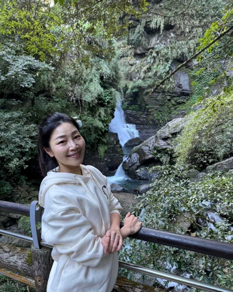 到戶外大自然吸收森林的芬多精 #余朱青